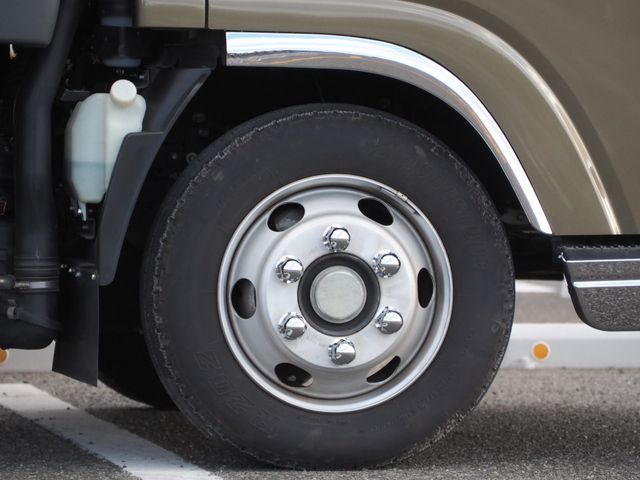 ISUZU ELF 2024 Image 31