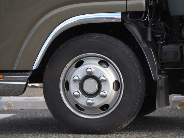 ISUZU ELF 2024 Image 31