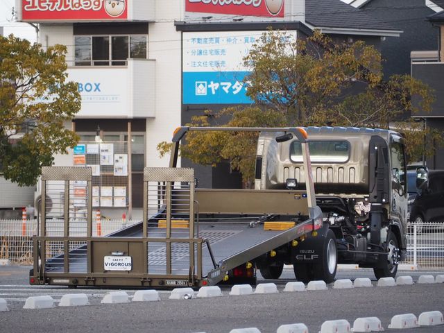 ISUZU ELF 2024 Image 31