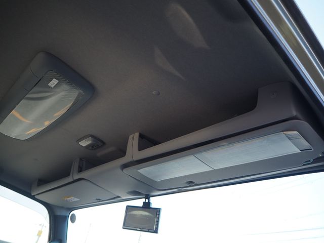 ISUZU ELF 2024 Image 31