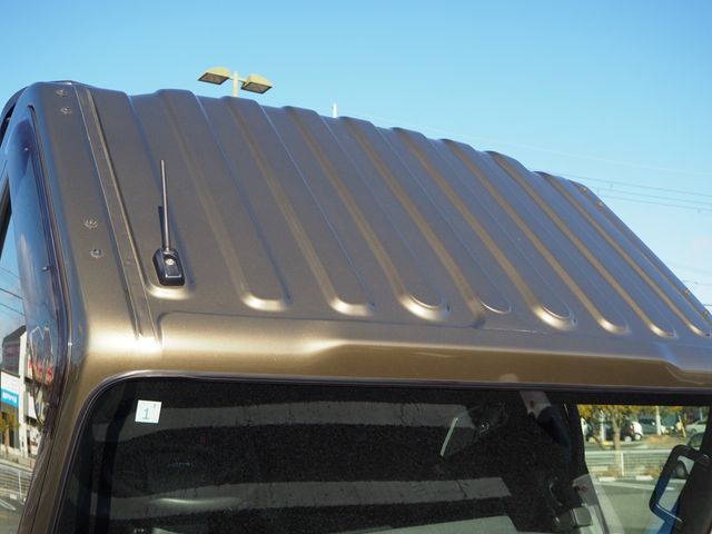 ISUZU ELF 2024 Image 31