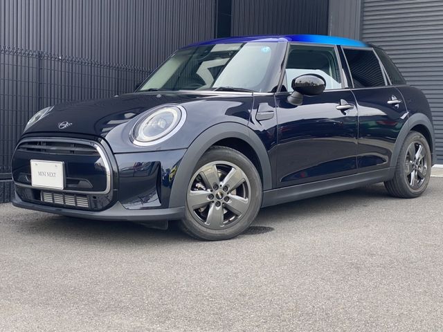 BMW MINI COOPER 5DOOR 2022 Image 31