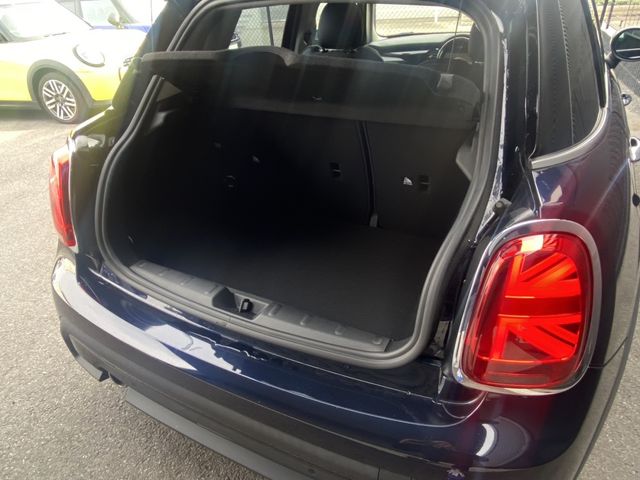 BMW MINI COOPER 5DOOR 2022 Image 31