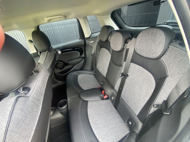 BMW MINI COOPER 5DOOR 2022 Image 31