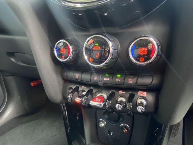 BMW MINI COOPER 5DOOR 2022 Image 31