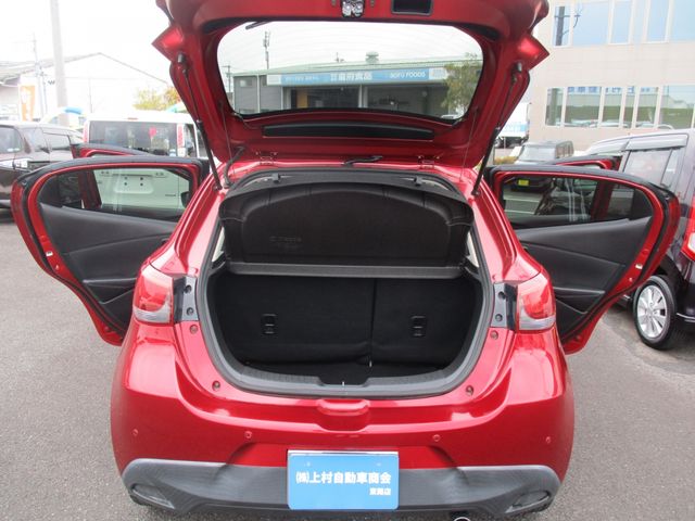 MAZDA DEMIO 2018 Image 31