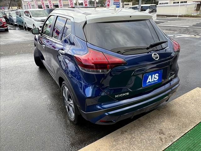 NISSAN KICKS 2023 Image 31