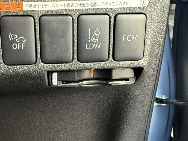 MITSUBISHI OUTLANDER PHEV 2013 Image 31