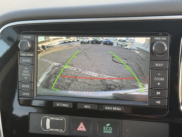 MITSUBISHI OUTLANDER PHEV 2013 Image 31