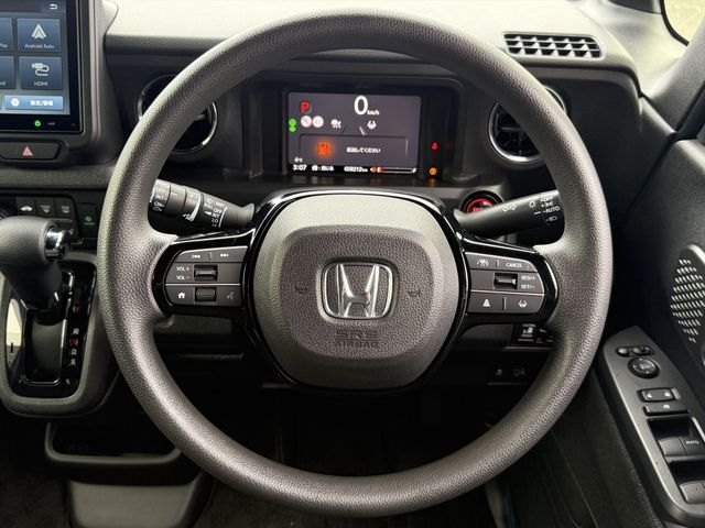 HONDA N BOX CUSTOM 2023 Image 31