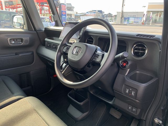 HONDA N BOX CUSTOM 2023 Image 31