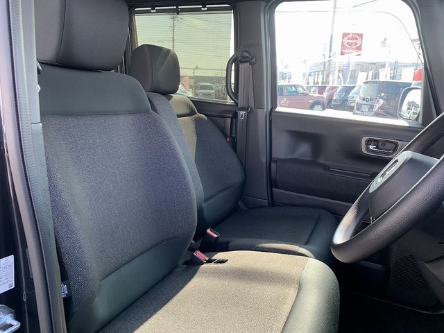 HONDA N BOX CUSTOM 2023 Image 31