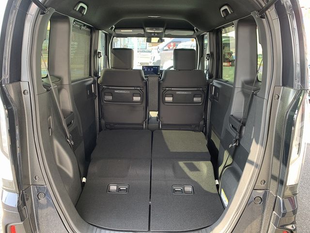 HONDA N BOX CUSTOM 2023 Image 31