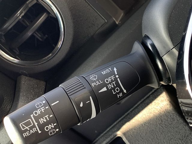 HONDA N BOX CUSTOM 2023 Image 31