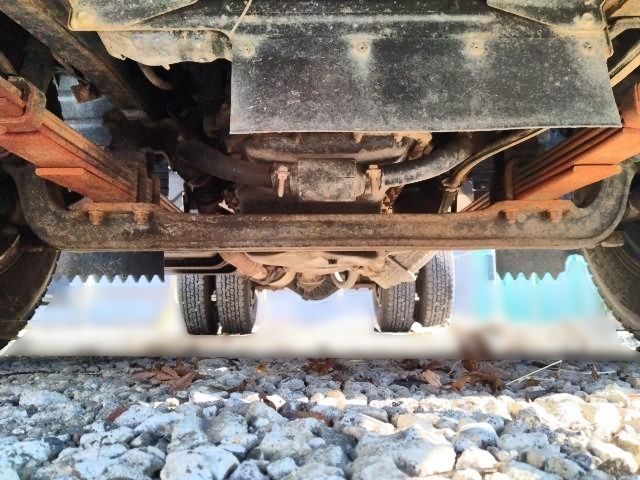 ISUZU ELF 1998 Image 31