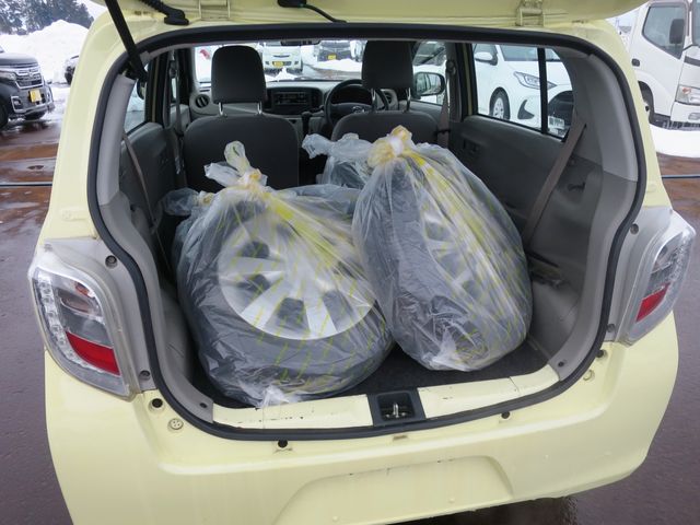 SUZUKI ALTO  4WD 2022 Image 31