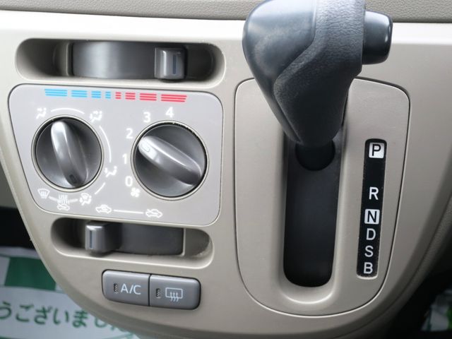 SUZUKI ALTO  4WD 2022 Image 31