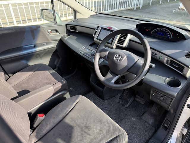 HONDA FREED 2010 Image 31