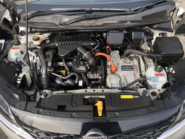 NISSAN NOTE 4WD 2021 Image 31