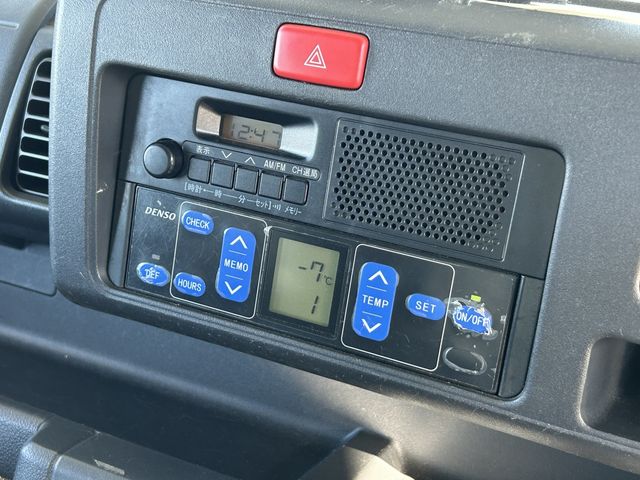 DAIHATSU HIJET TRUCK 2017 Image 31