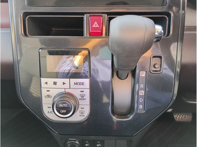 TOYOTA TANK 2017 Image 31