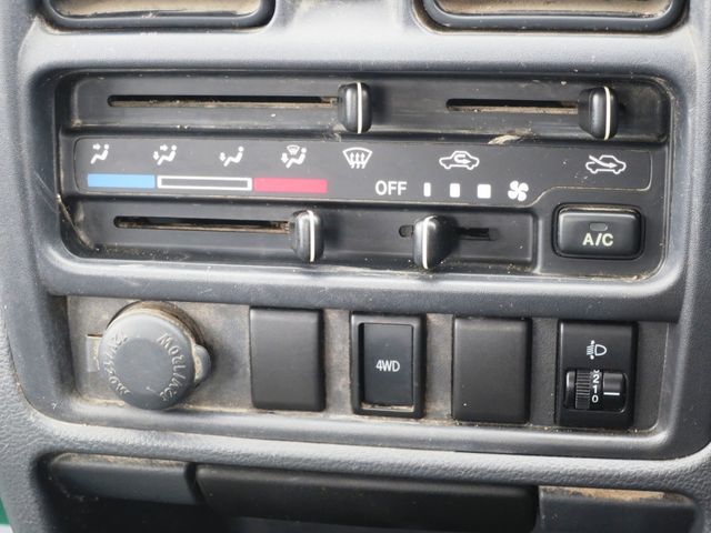 SUZUKI CARRY TRUCK 4WD 2019 Image 31