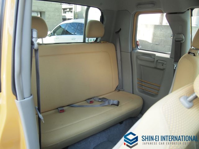 TOYOTA BB OPENDECK 2001 Image 31