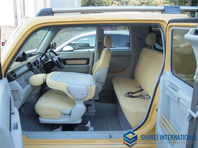 TOYOTA BB OPENDECK 2001 Image 31