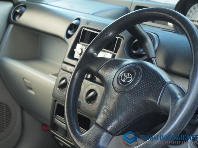 TOYOTA BB OPENDECK 2001 Image 31