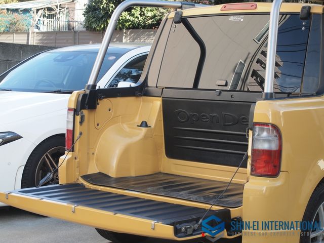 TOYOTA BB OPENDECK 2001 Image 31