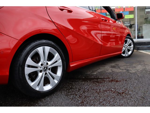 MERCEDES BENZ B CLAS 2018 Image 31