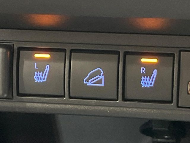 TOYOTA YARIS CROSS HYBRID 2021 Image 31