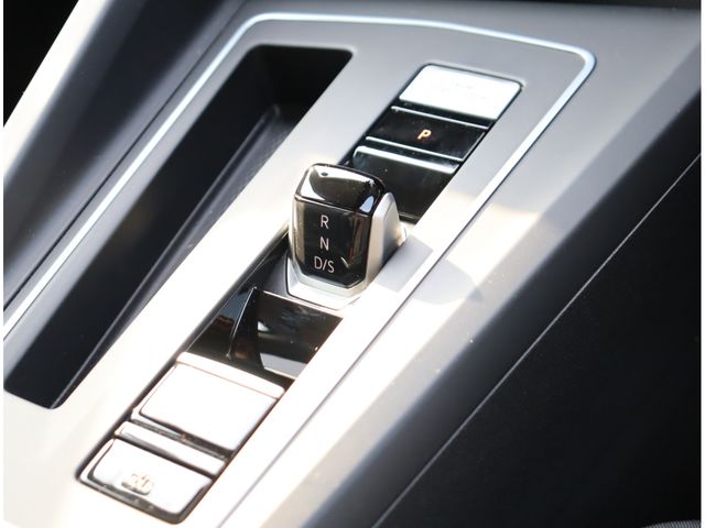 VOLKSWAGEN GOLF 2022 Image 31