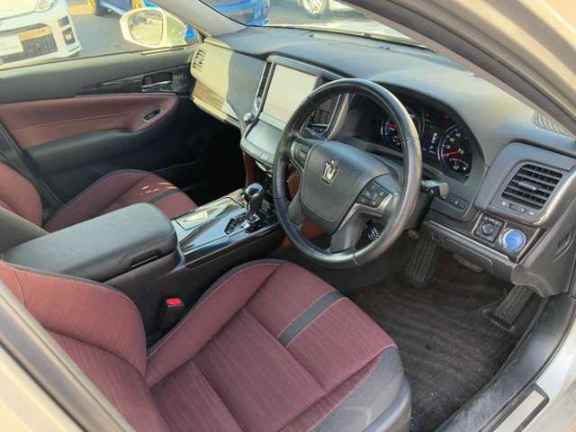 TOYOTA CROWN SEDAN HYBRID 4 2014 Image 31