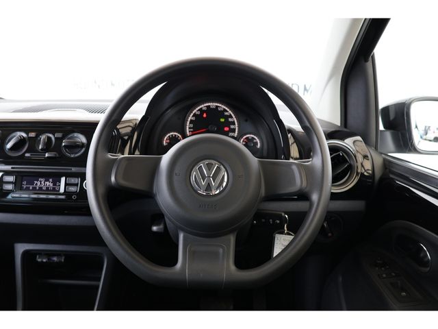 VOLKSWAGEN UP! 2014 Image 31