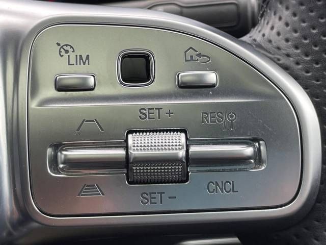 MERCEDES BENZ GLA CL 2021 Image 31