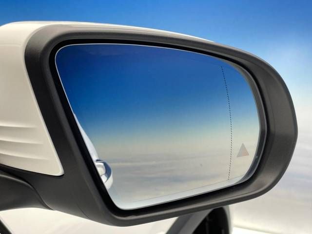 MERCEDES BENZ GLA CL 2021 Image 31