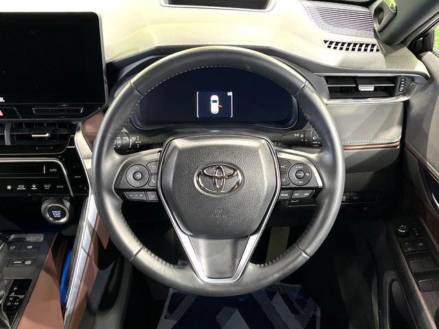 TOYOTA HARRIER 2WD 2024 Image 31