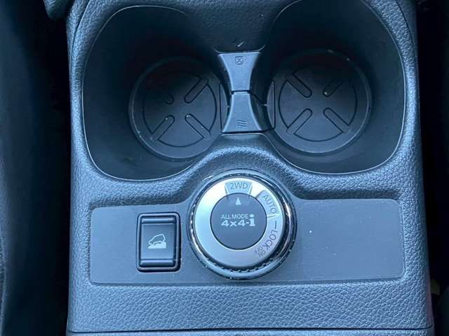 NISSAN X-TRAIL 4WD 2018 Image 31