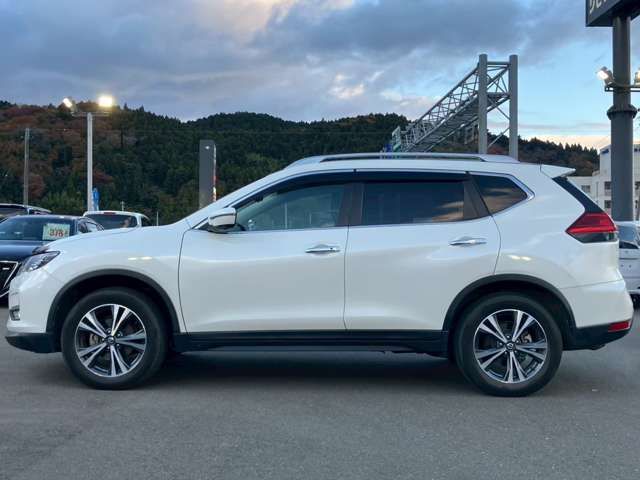 NISSAN X-TRAIL 4WD 2018 Image 31