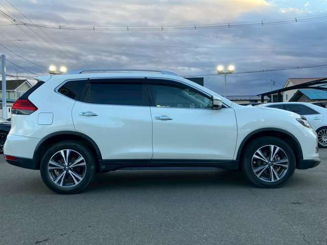 NISSAN X-TRAIL 4WD 2018 Image 31