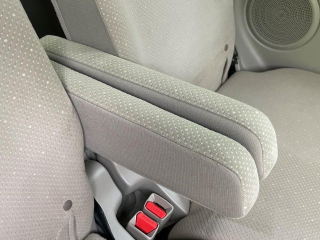 HONDA N BOX 2013 Image 31