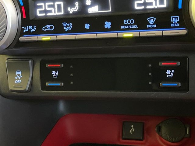 TOYOTA RAV4 4WD 2022 Image 31