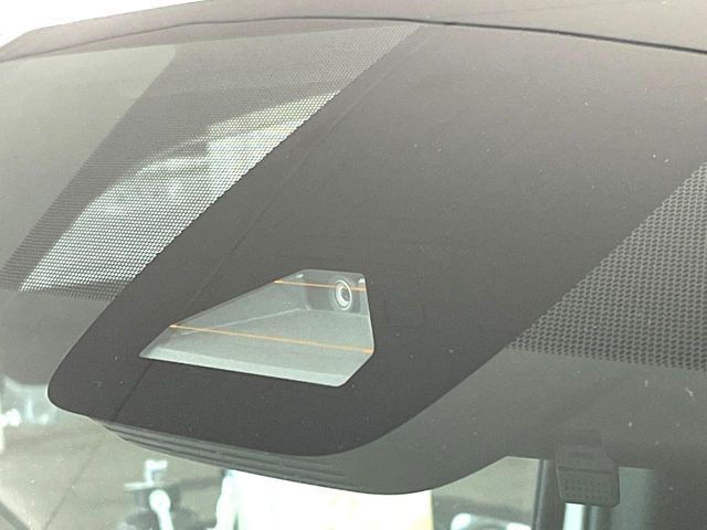 TOYOTA NOAH HYBRID 2023 Image 31