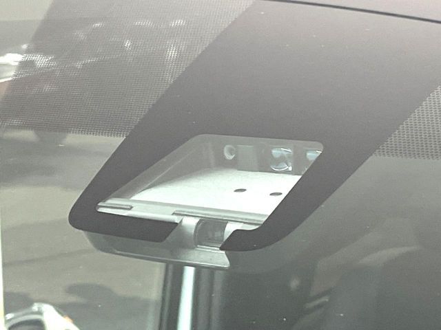 TOYOTA NOAH 2021 Image 31