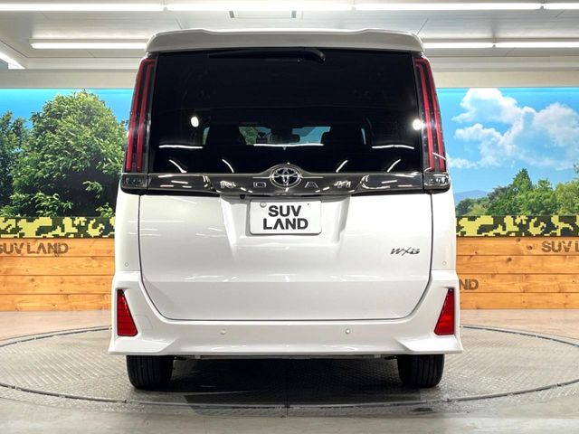 TOYOTA NOAH 2021 Image 31