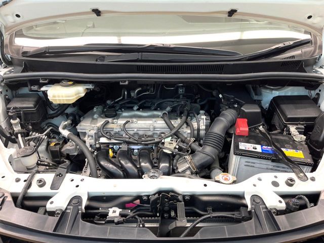 TOYOTA NOAH 2021 Image 31