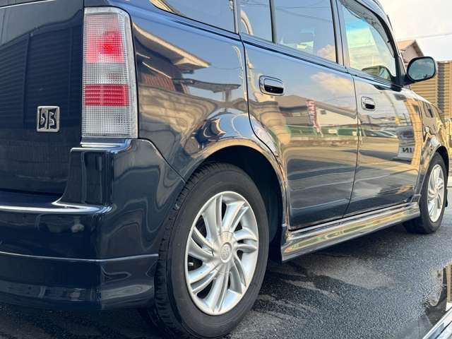 TOYOTA BB 2004 Image 31