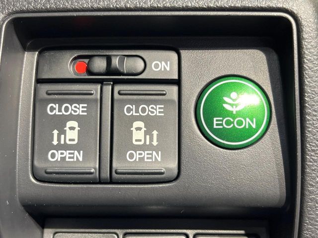 HONDA ODYSSEY HYBRID 2016 Image 31