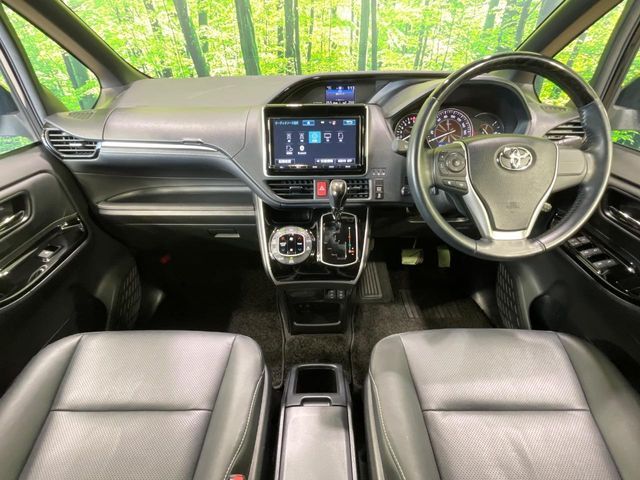 TOYOTA ESQUIRE 2018 Image 31